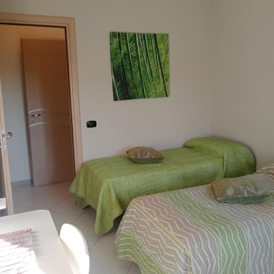 Appartamento 5 Palme Siderno Exteriör bild